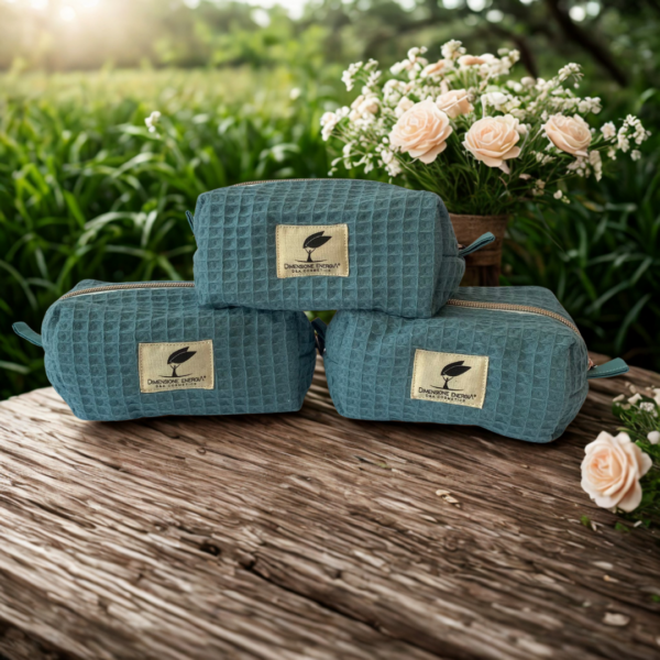 D&A BEAUTY BAG Avion